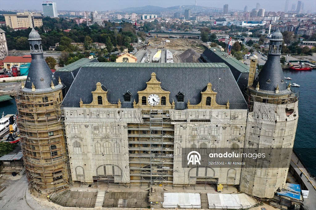 Haydarpaşa Garı'nın zemini filmdeki gibi özgün döşeme yapıldı