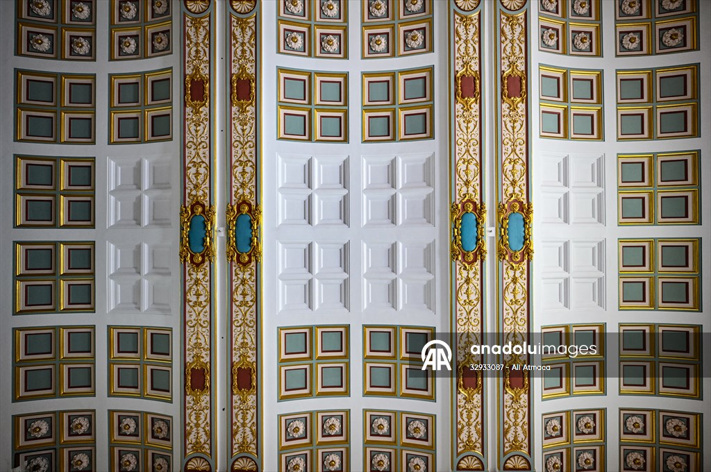 İstanbul'un sembollerinden tarihi Haydarpaşa Garı restorasyonla özgün haline kavuşuyor