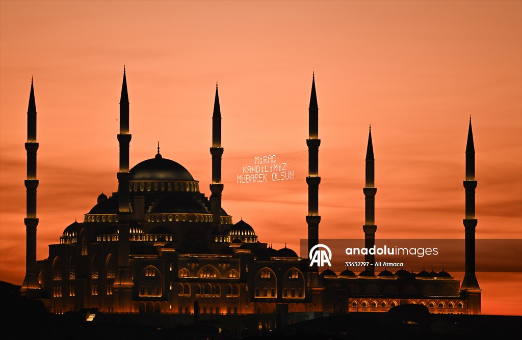 Lailat al Miraj in Istanbul