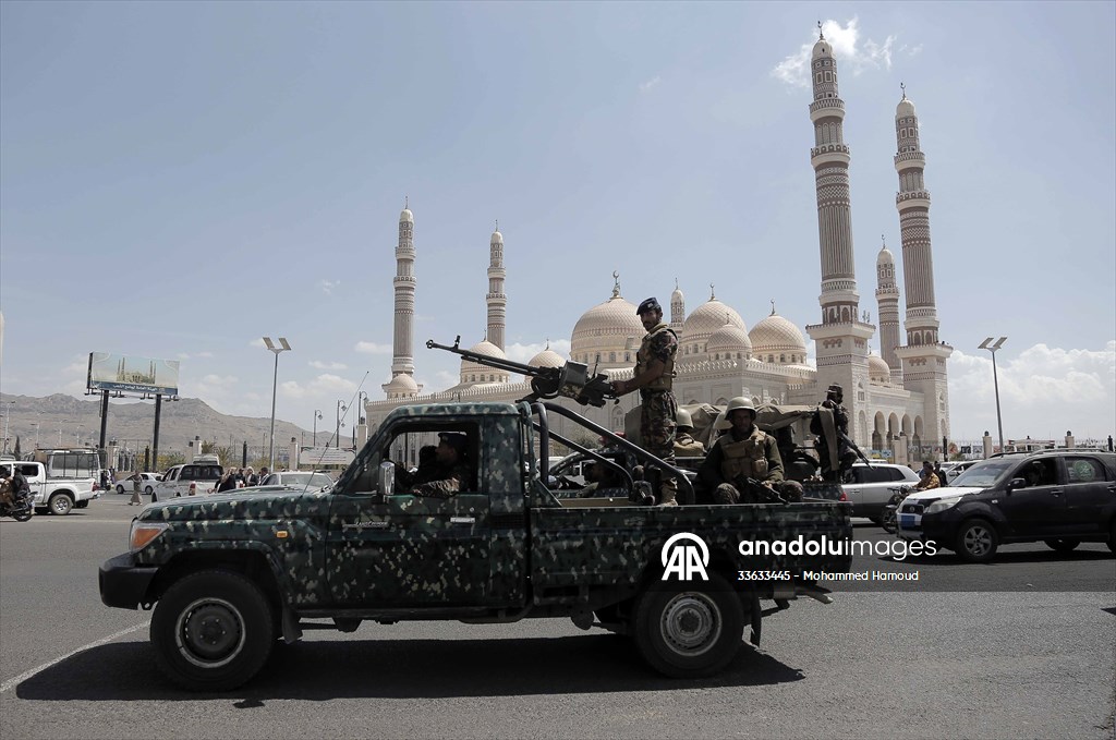 Houthis mark 20th anniversary of Hussein al-Houthi's assassination in Yemen