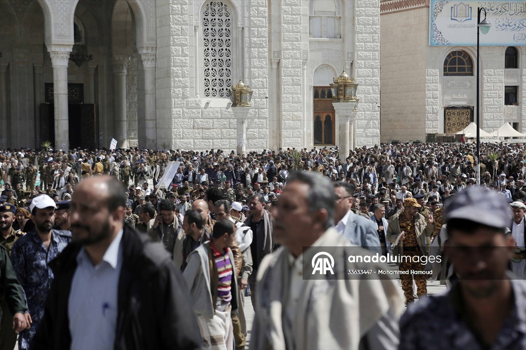 Houthis mark 20th anniversary of Hussein al-Houthi's assassination in Yemen