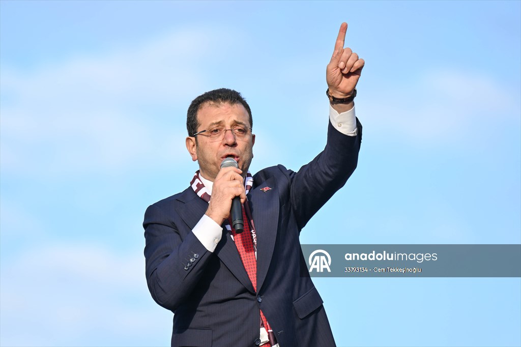 İBB Başkanı İmamoğlu Çekmeköy ve Sancaktepe'de halk buluşmalarına katıldı