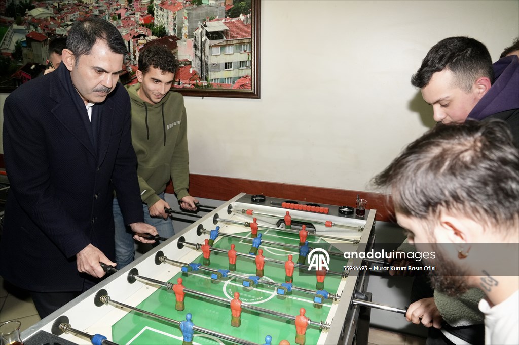 İBB Başkan adayı Kurum, gençlerle sahur yaptı