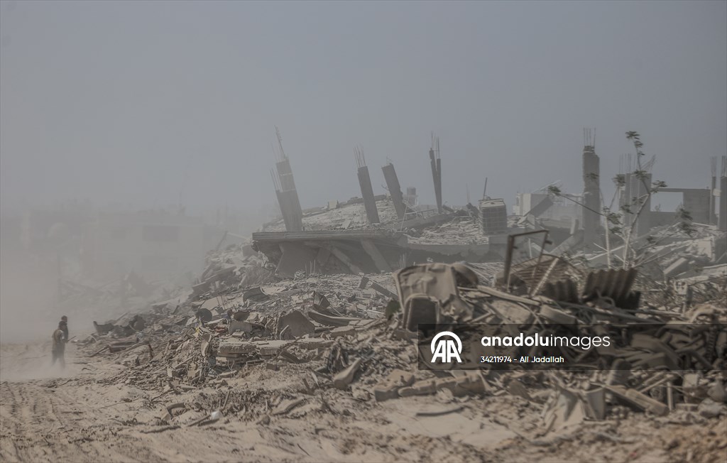 Israeli forces withdraw parts of Khan Yunis, destruction revealed