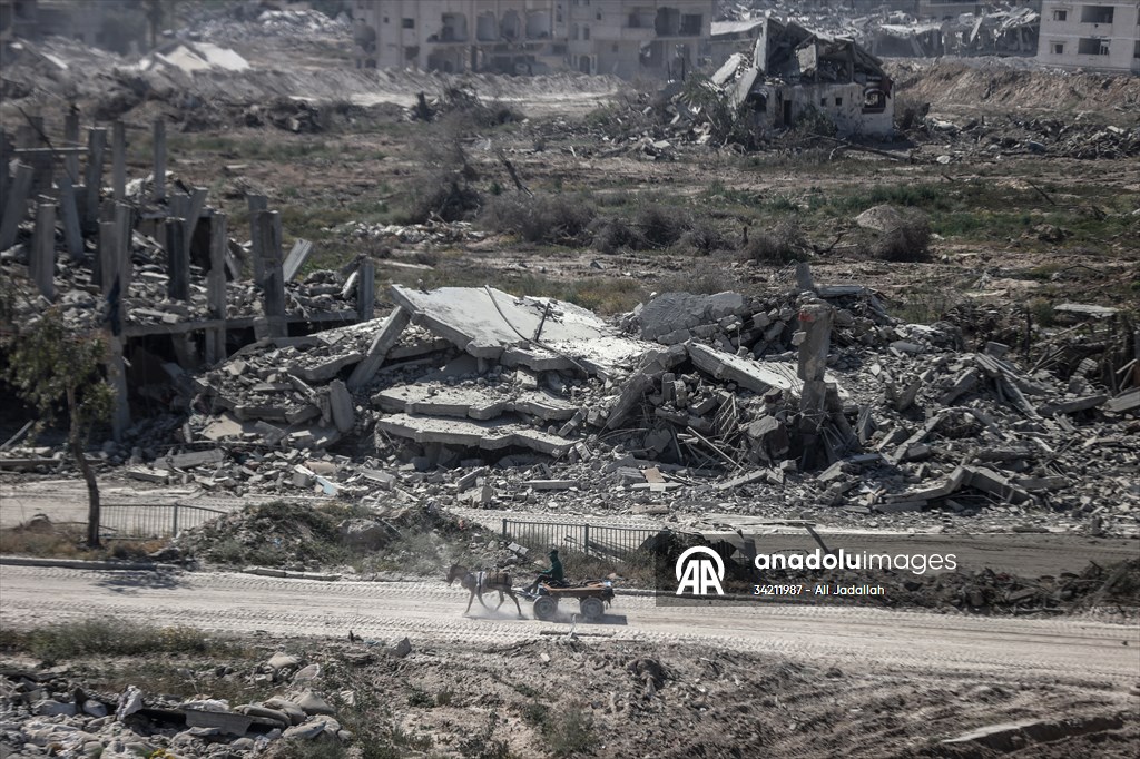 Israeli forces withdraw parts of Khan Yunis, destruction revealed