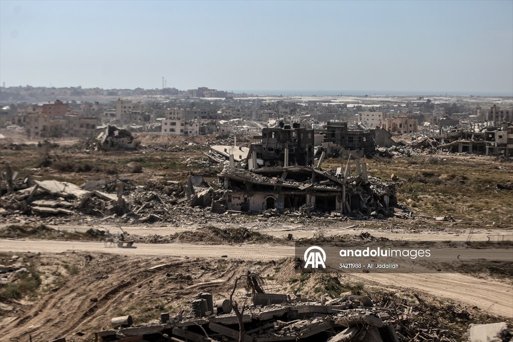 Israeli forces withdraw parts of Khan Yunis, destruction revealed