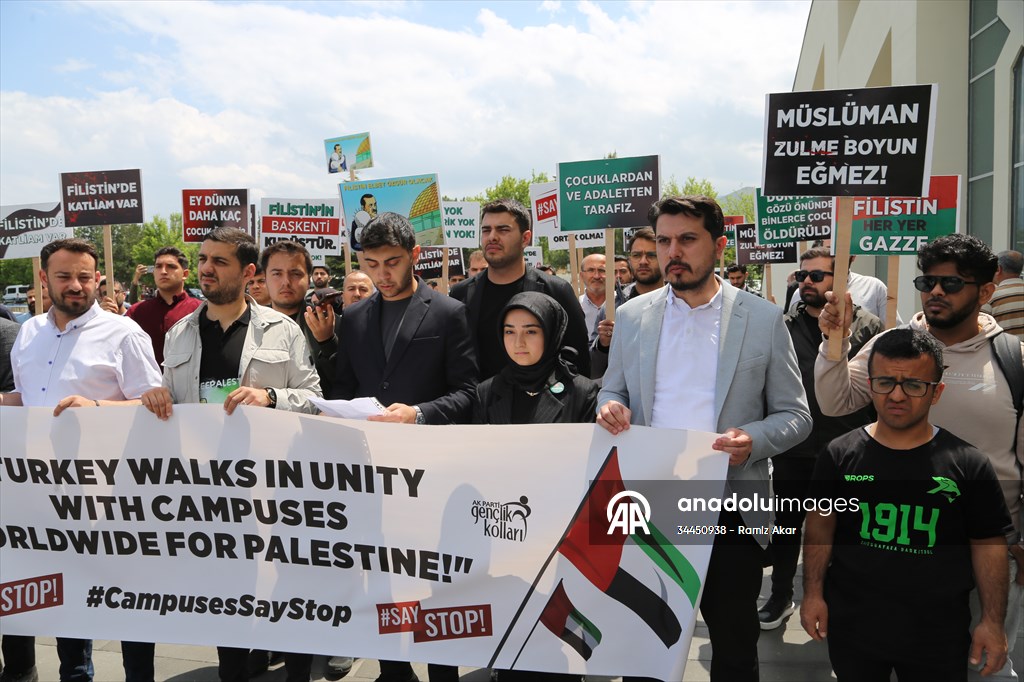 Malatya'da üniversite öğrencileri ABD'deki Filistin eylemlerine destek verdi