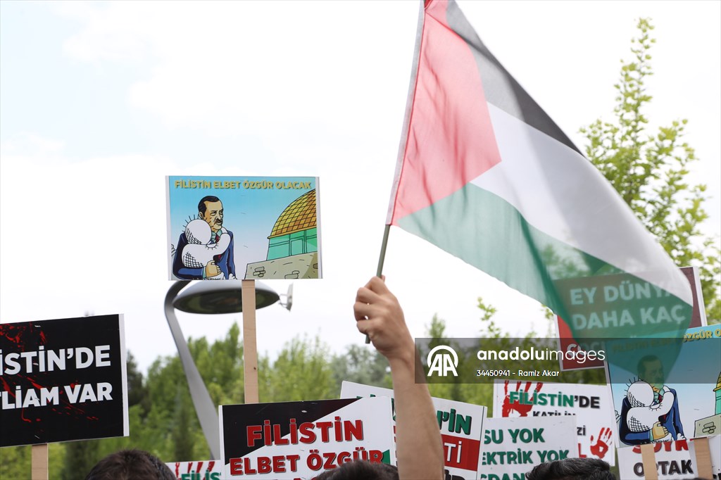 Malatya'da üniversite öğrencileri ABD'deki Filistin eylemlerine destek verdi