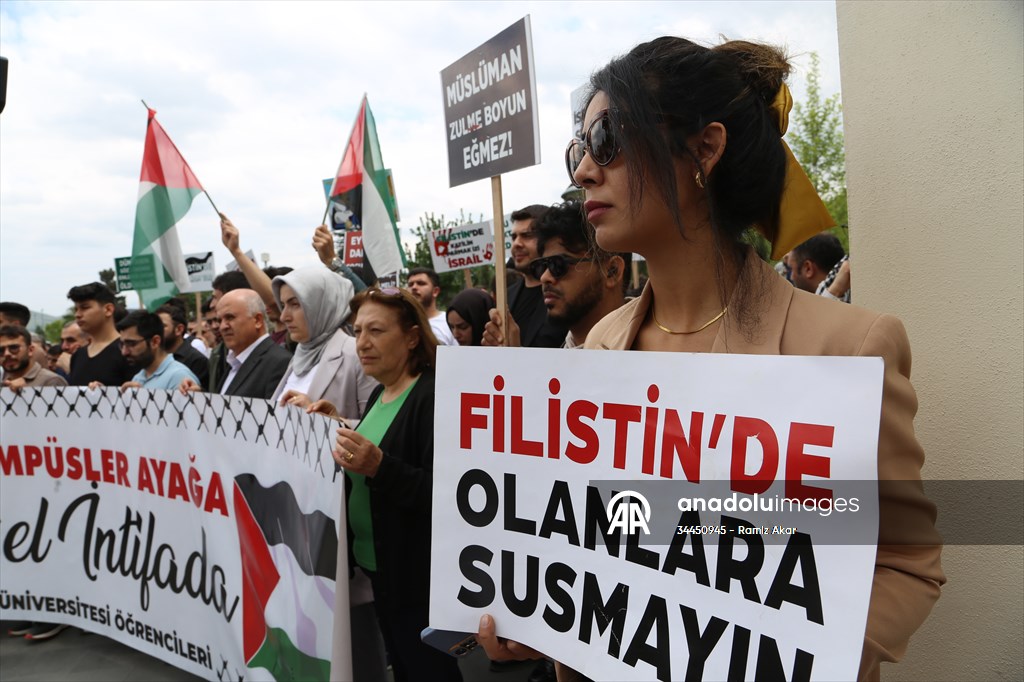 Malatya'da üniversite öğrencileri ABD'deki Filistin eylemlerine destek verdi