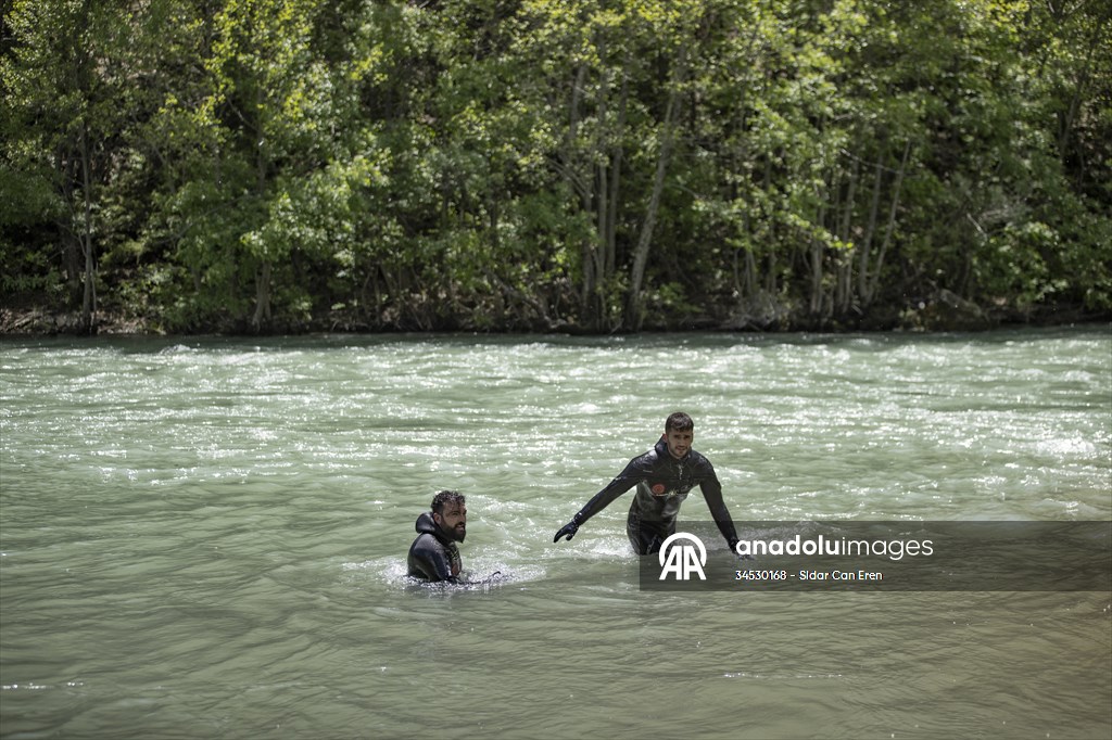 Kurtarma ekipleri Munzur Çayı'nda boğulma vakalarına müdahale güçlerini artırıyor