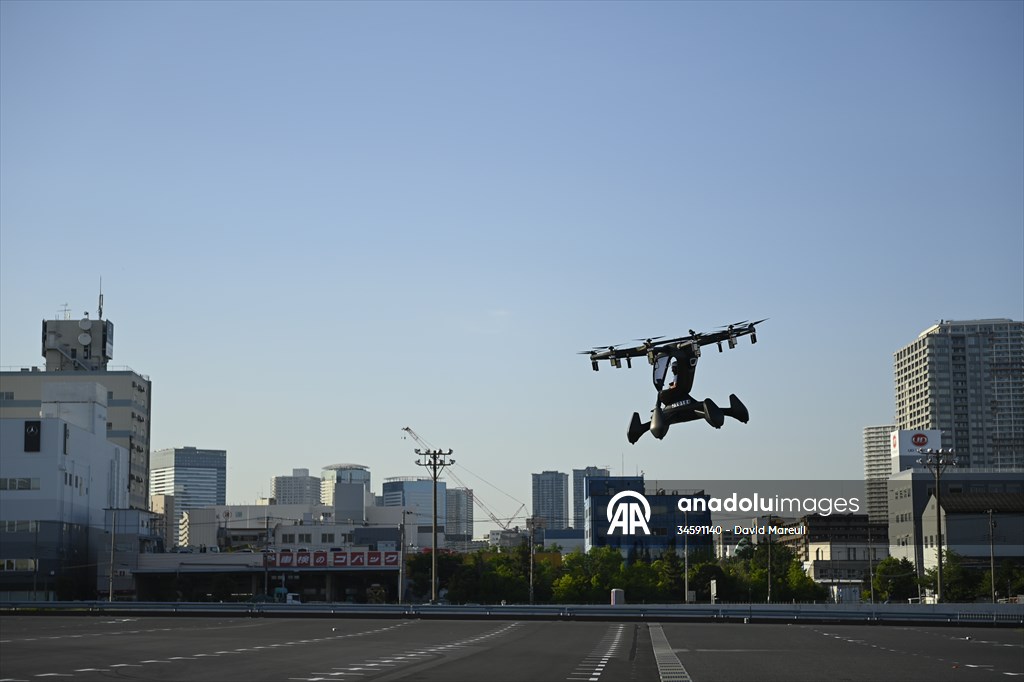 HEXA, the new generation flying car, in demonstration in Tokyo