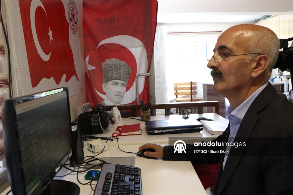 Üniversite öğrencilerine yerinde 'amatör telsizcilik ve afet haberleşme' dersi