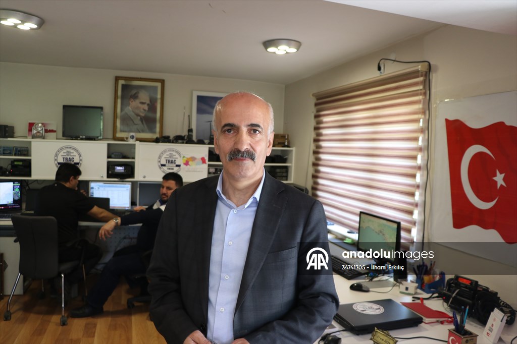 Üniversite öğrencilerine yerinde 'amatör telsizcilik ve afet haberleşme' dersi