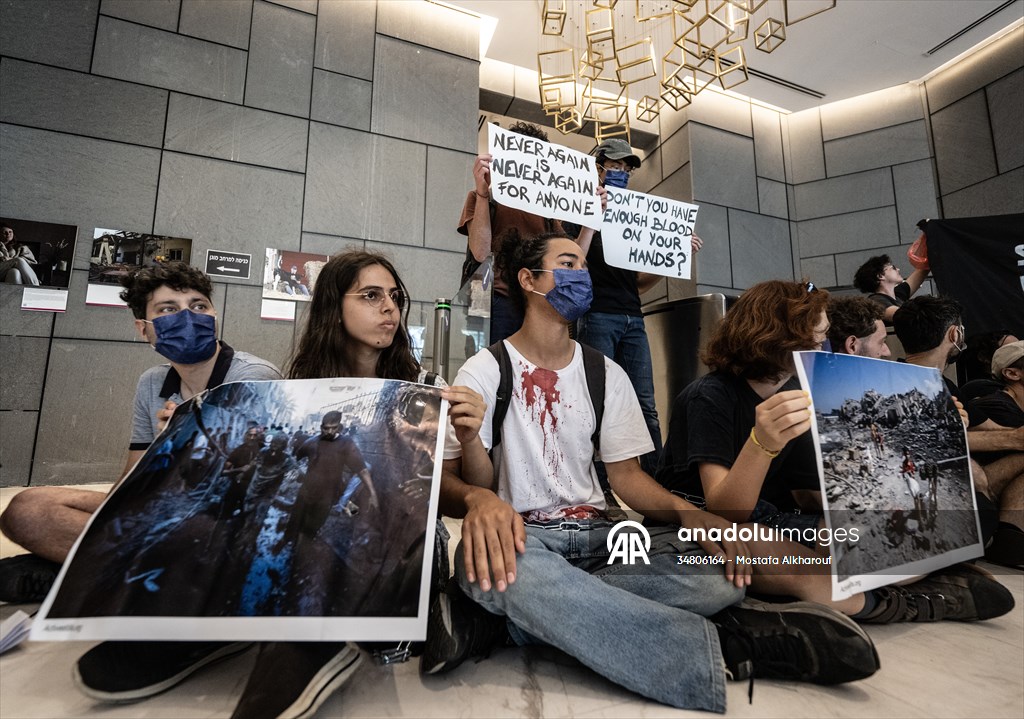 Israeli demonstrators demand Berlin administration cut arms exports to Israel in Tel Aviv