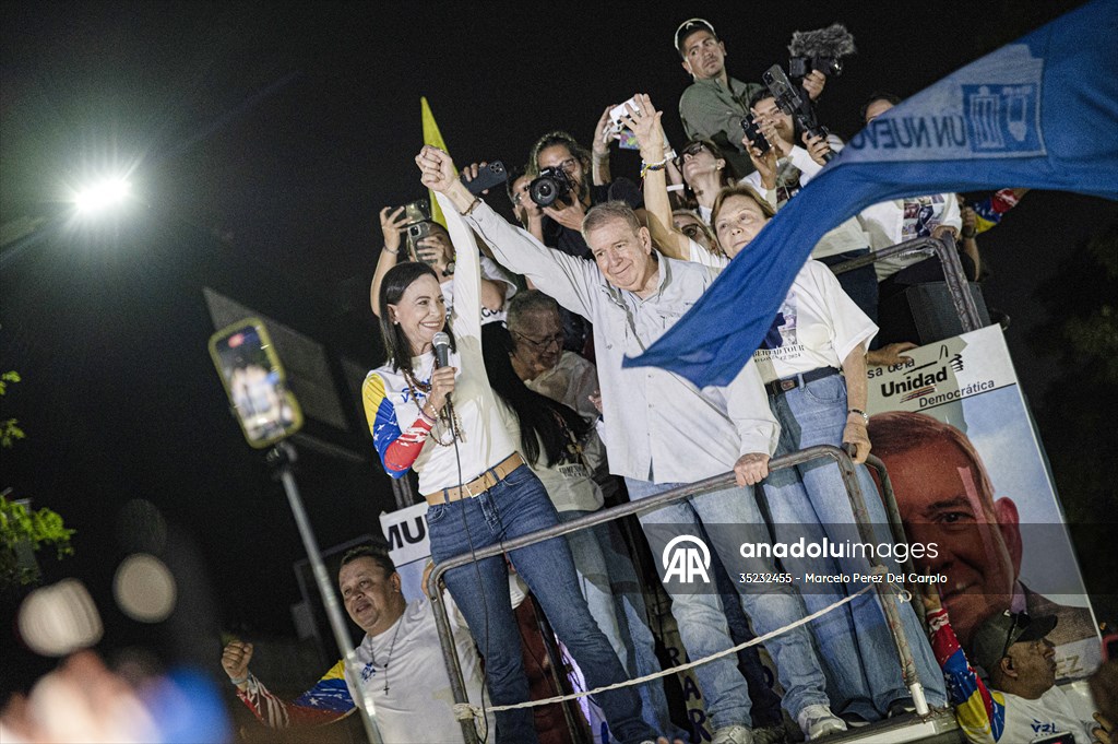 Venezuela'da muhalefetinin ortak adayı Edmundo Gonzalez yaklaşan başkanlık seçimleri için kampanyasını sürdürüyor