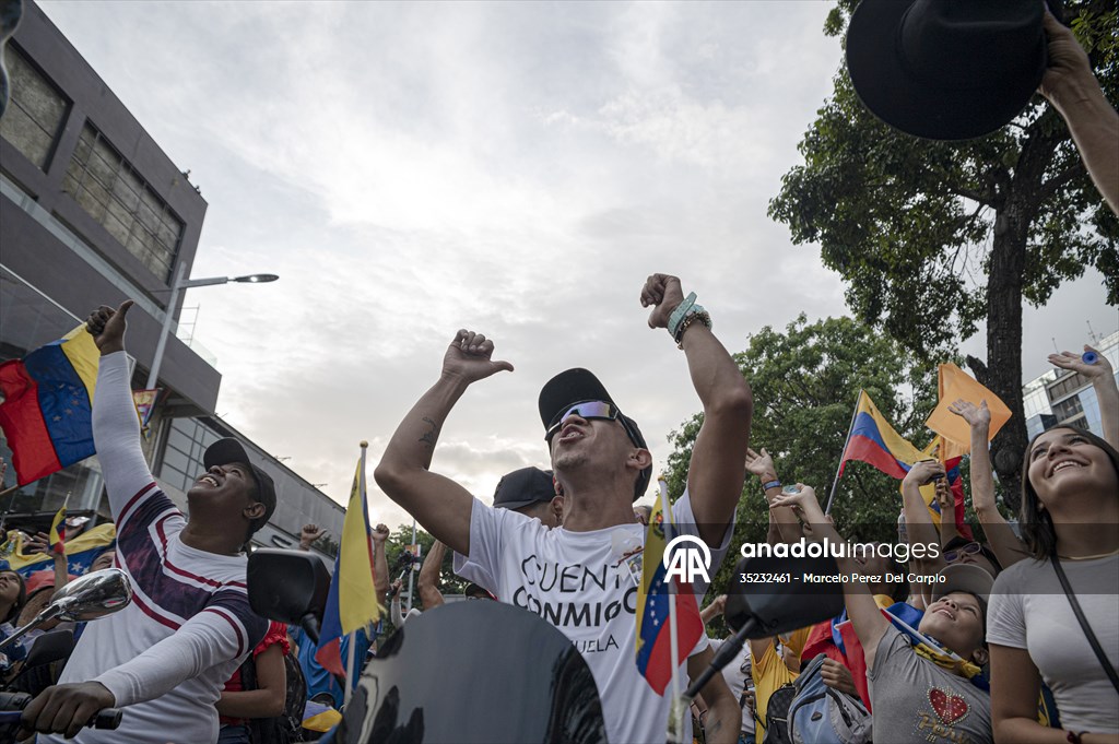 Venezuela'da muhalefetinin ortak adayı Edmundo Gonzalez yaklaşan başkanlık seçimleri için kampanyasını sürdürüyor