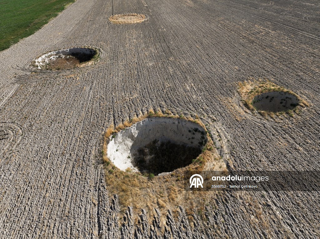 Experts warn of increasing sinkhole activity across Turkiye