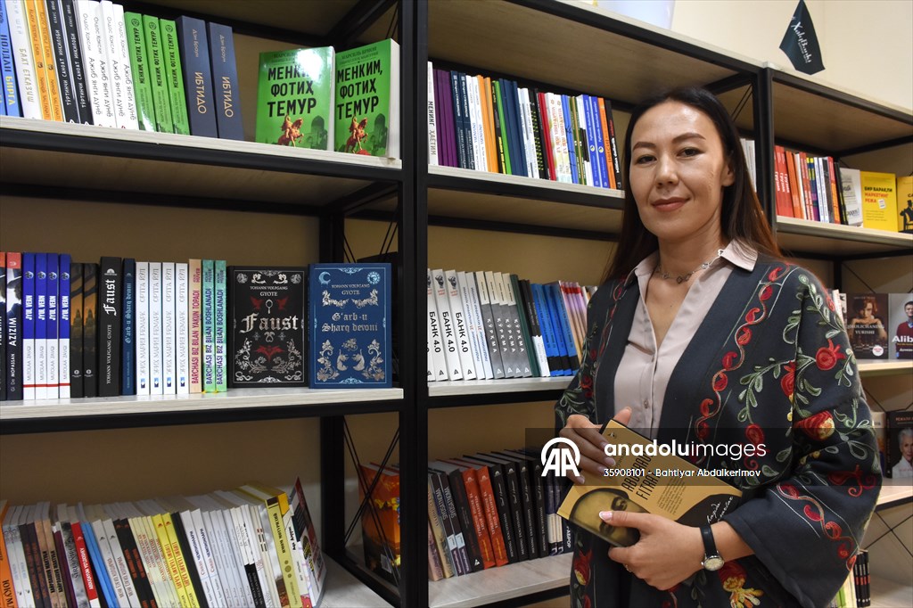 Özbekistanlı Navruzova'nın kurduğu köy kütüphanesi, Taşkent'te 109 kütüphanenin açılmasına vesile oldu