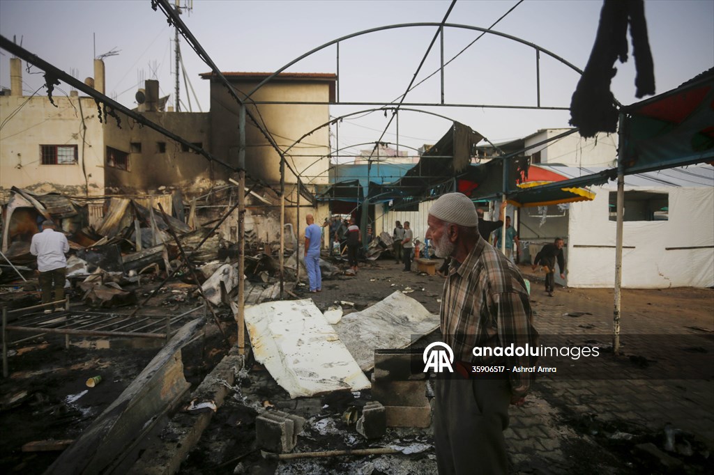 İsrail, Gazze'de hastane yerleşkesindeki yerinden edilmiş Filistinlilerin çadırlarını bombaladı