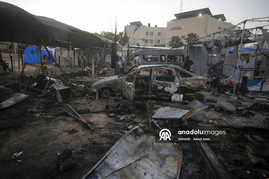 İsrail, Gazze'de hastane yerleşkesindeki yerinden edilmiş Filistinlilerin çadırlarını bombaladı