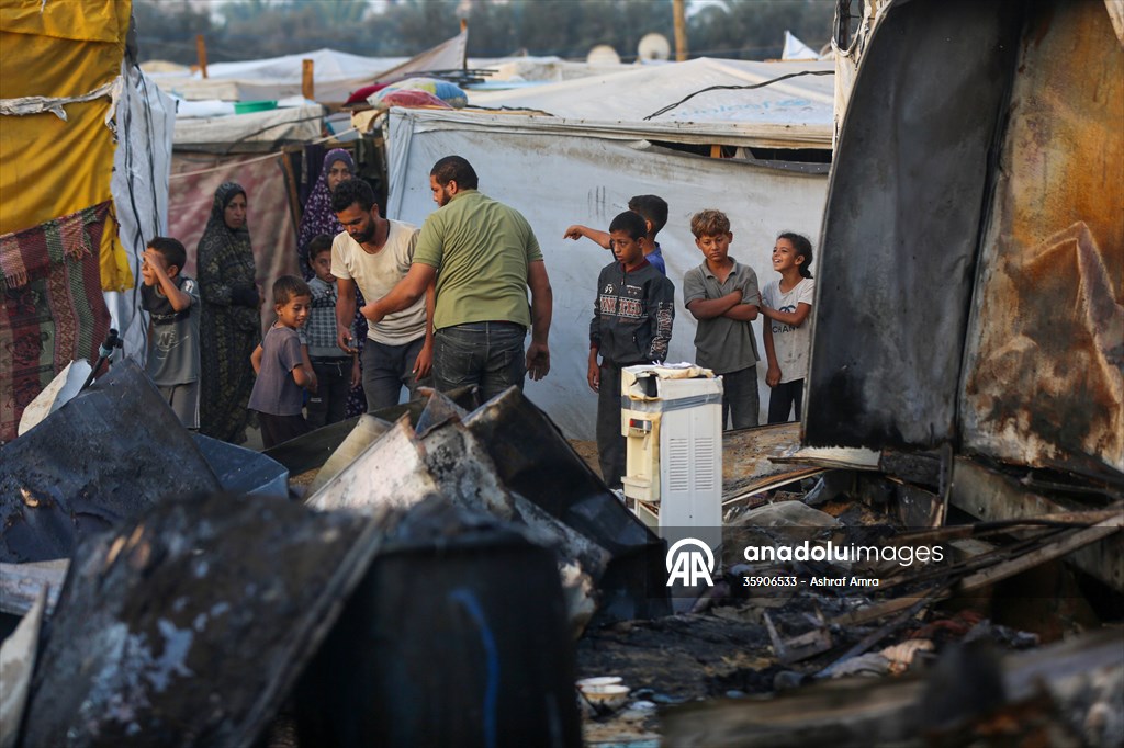İsrail, Gazze'de hastane yerleşkesindeki yerinden edilmiş Filistinlilerin çadırlarını bombaladı