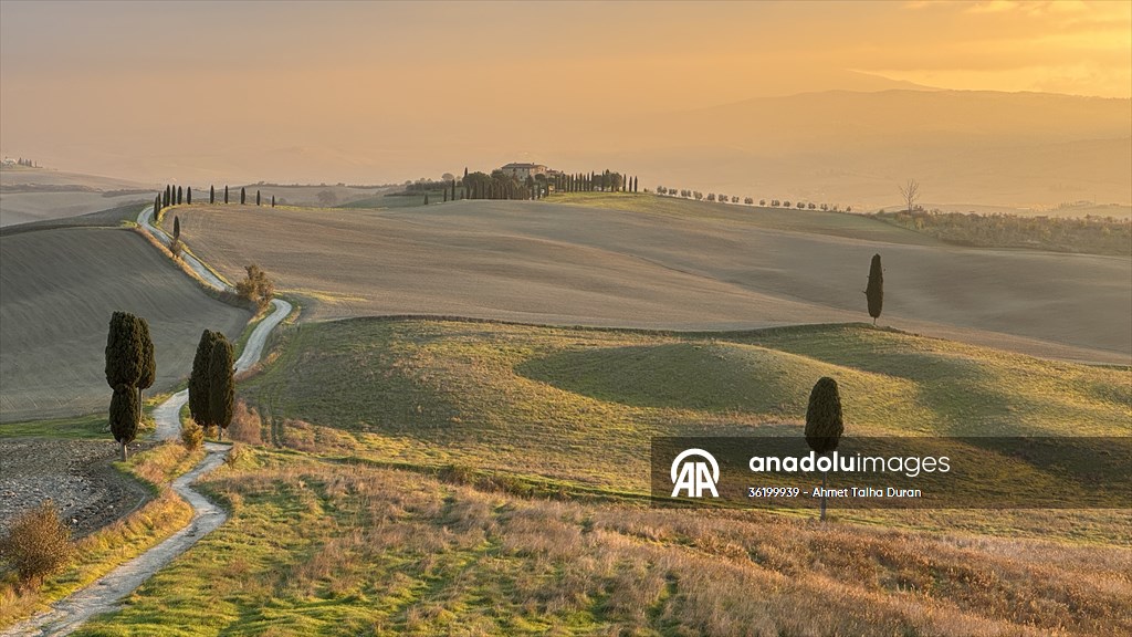 İtalya'da adını 'Gladyatör' filminden alan 'Gladyatör Yolu' dron ile görüntülendi