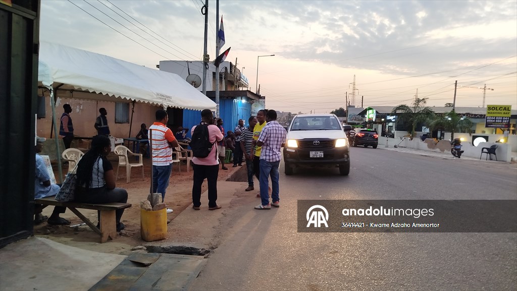 Gana'da halk sandık başında