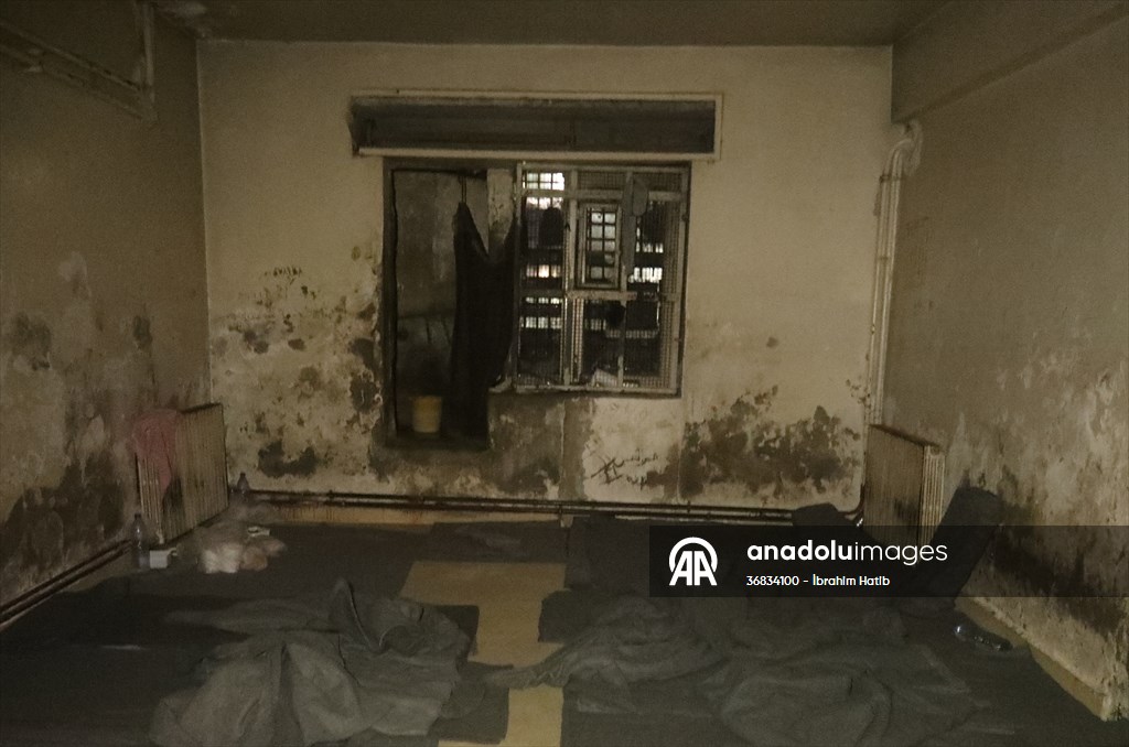 AA, Suriye'de onlarca yıl halkın korkulu rüyası olan Hava İstihbarat Şubesini görüntüledi