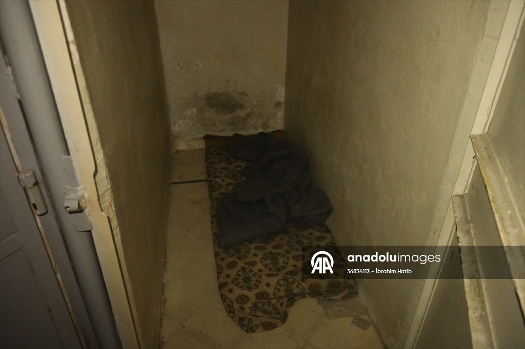 AA, Suriye'de onlarca yıl halkın korkulu rüyası olan Hava İstihbarat Şubesini görüntüledi