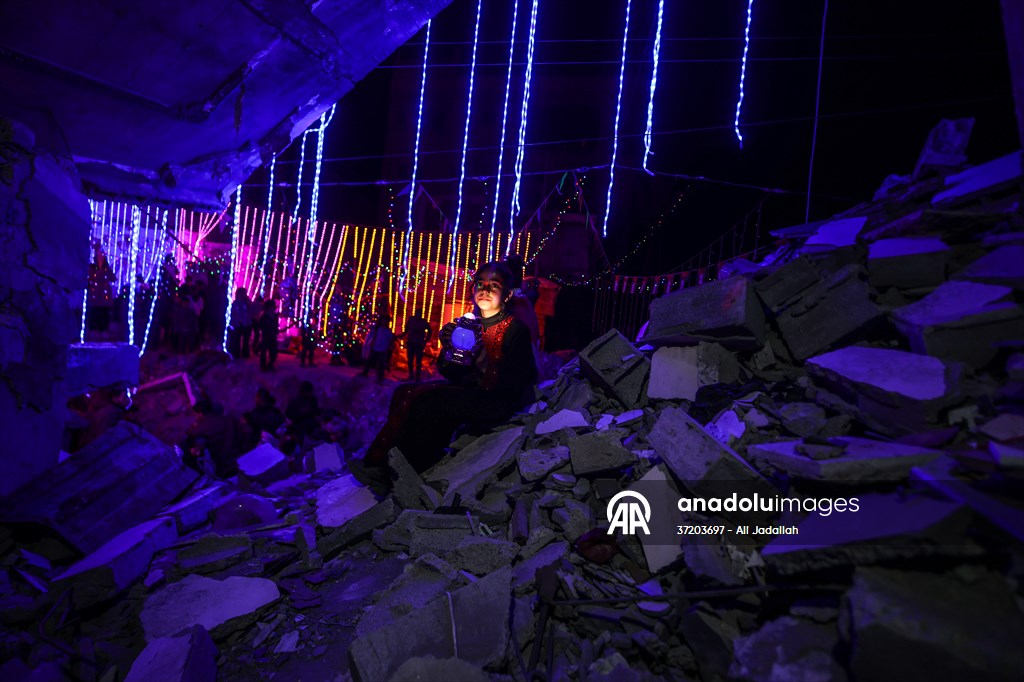 First sahur meal among the collapsed houses in Khan Yunis