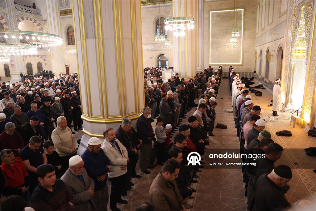 Nevşehir'de Enderun usulüyle teravih kılındı
