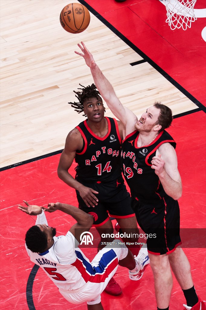 Detroit Pistons vs Toronto Raptors