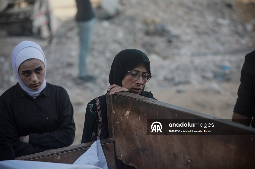 Israel's attacks on Gaza continue