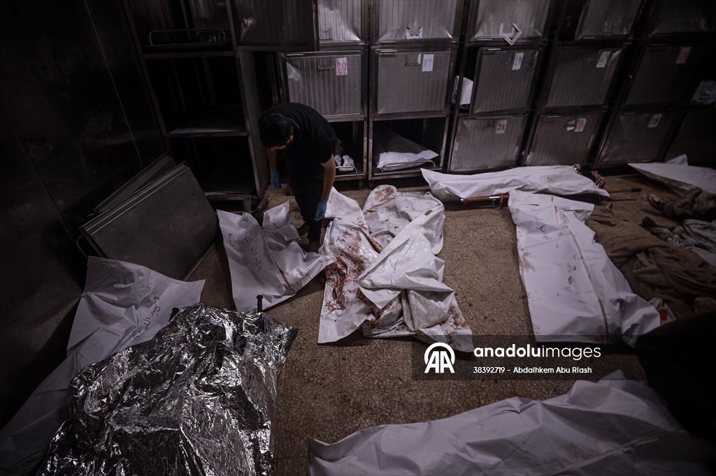 Israel's attacks on Gaza continue