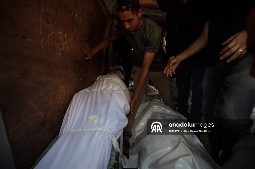 Israel's attacks on Gaza continue