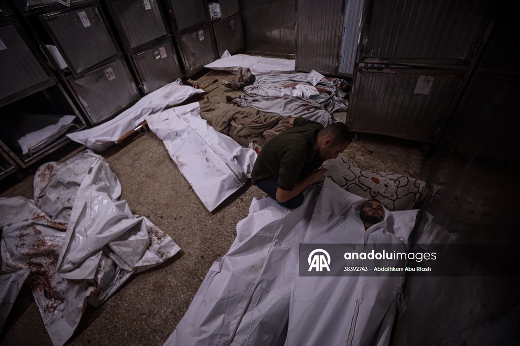 Israel's attacks on Gaza continue