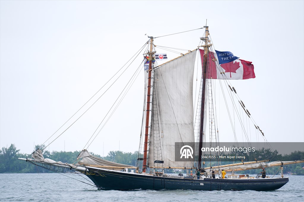Toronto'da Yelken Geçidi düzenlendi