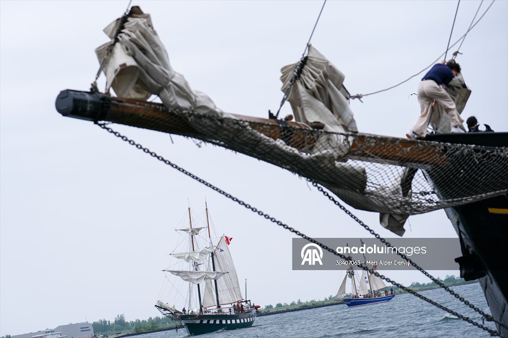 Toronto'da Yelken Geçidi düzenlendi