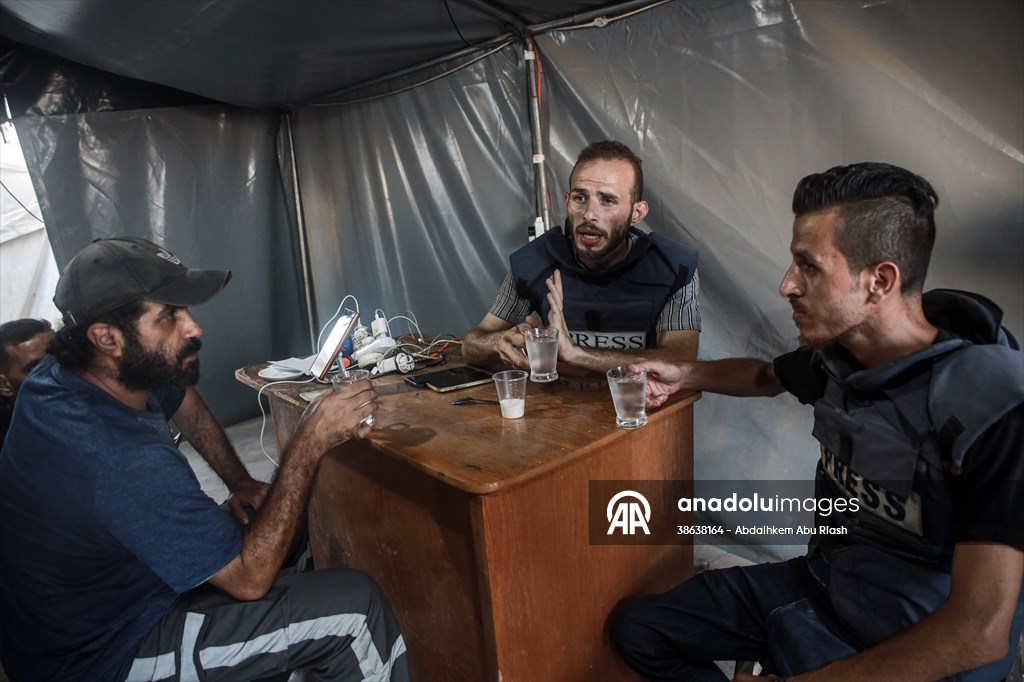 Gazan journalist begins hunger strike to expose starvation in Gaza