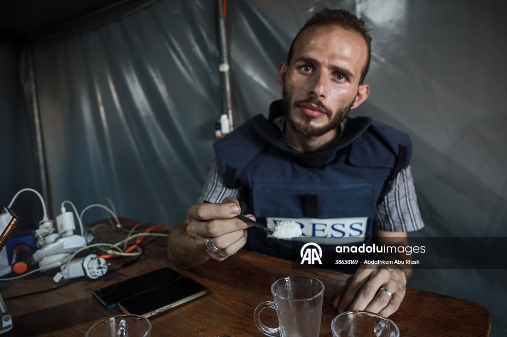 Gazan journalist begins hunger strike to expose starvation in Gaza