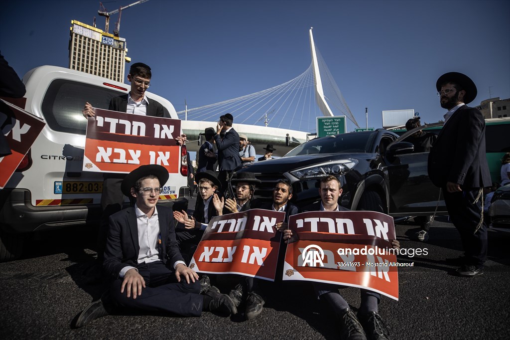 Israel arrests 3 ultra-Orthodox men for dodging military draft in first-ever police action