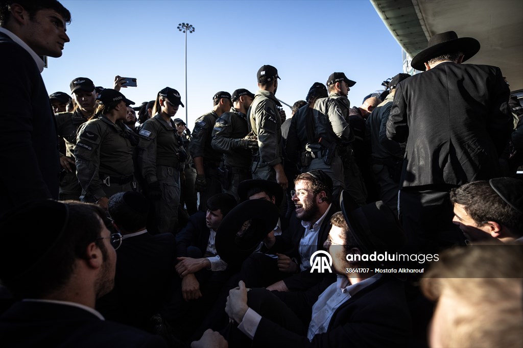 Israel arrests 3 ultra-Orthodox men for dodging military draft in first-ever police action
