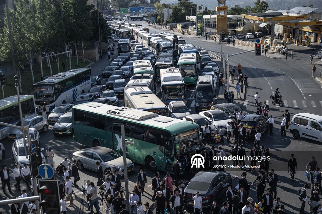 Israel arrests 3 ultra-Orthodox men for dodging military draft in first-ever police action