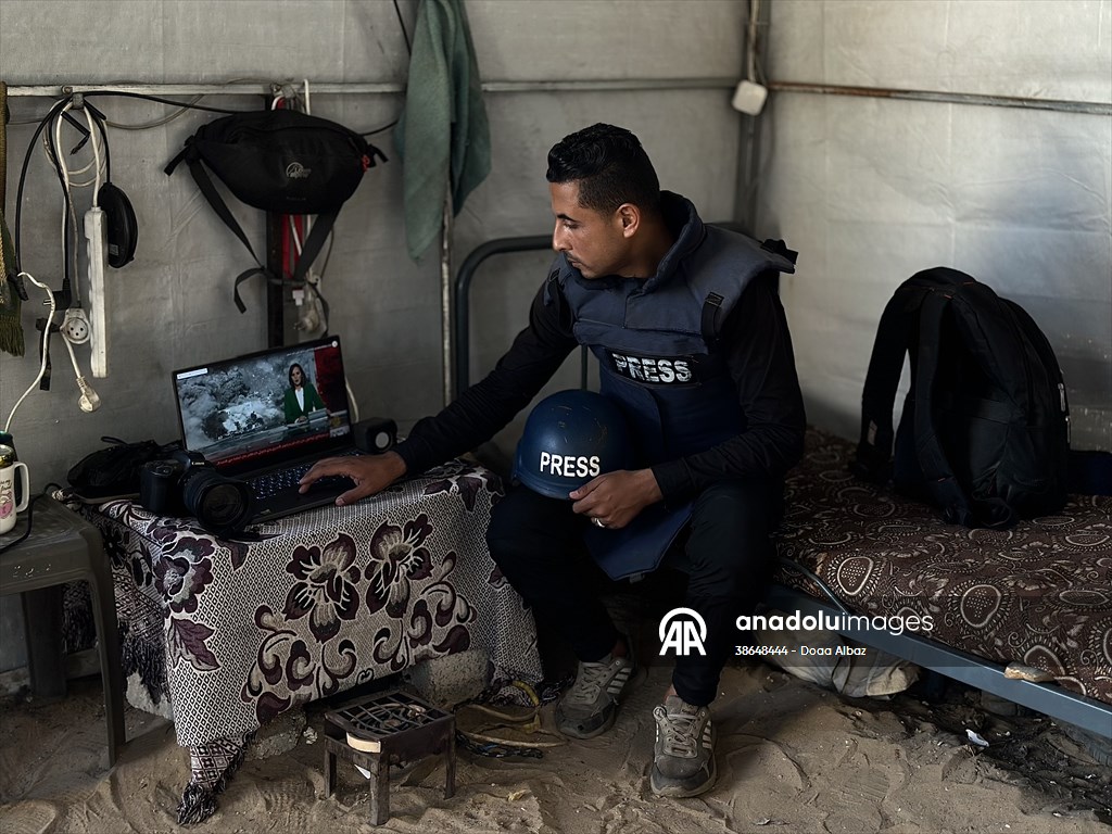 Gazze’de açlıkla mücadele eden AA serbest habercileri insani krizi aktarmayı sürdürüyor