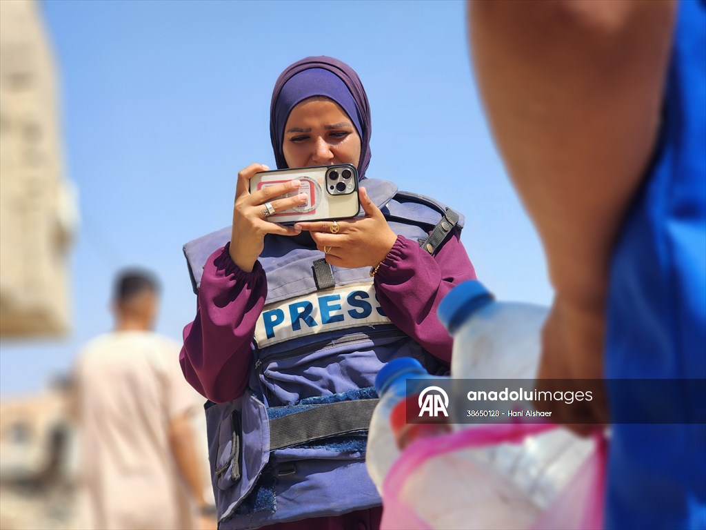 Gazze’de açlıkla mücadele eden AA serbest habercileri insani krizi aktarmayı sürdürüyor
