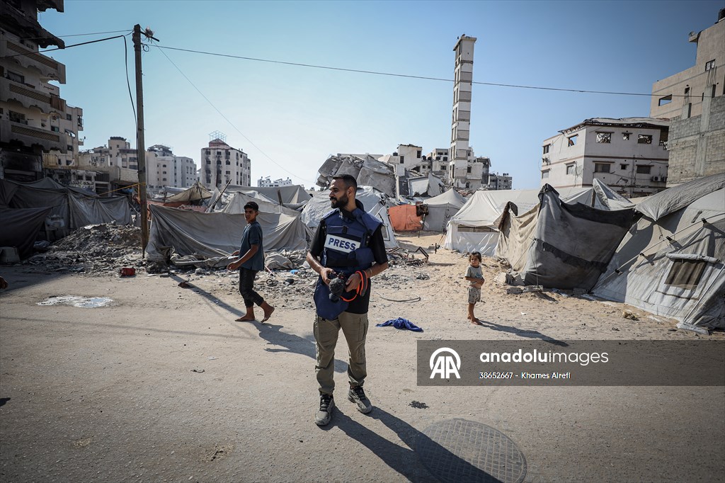 Journalists document daily struggles amid Gaza humanitarian crisis due to Israeli attacks