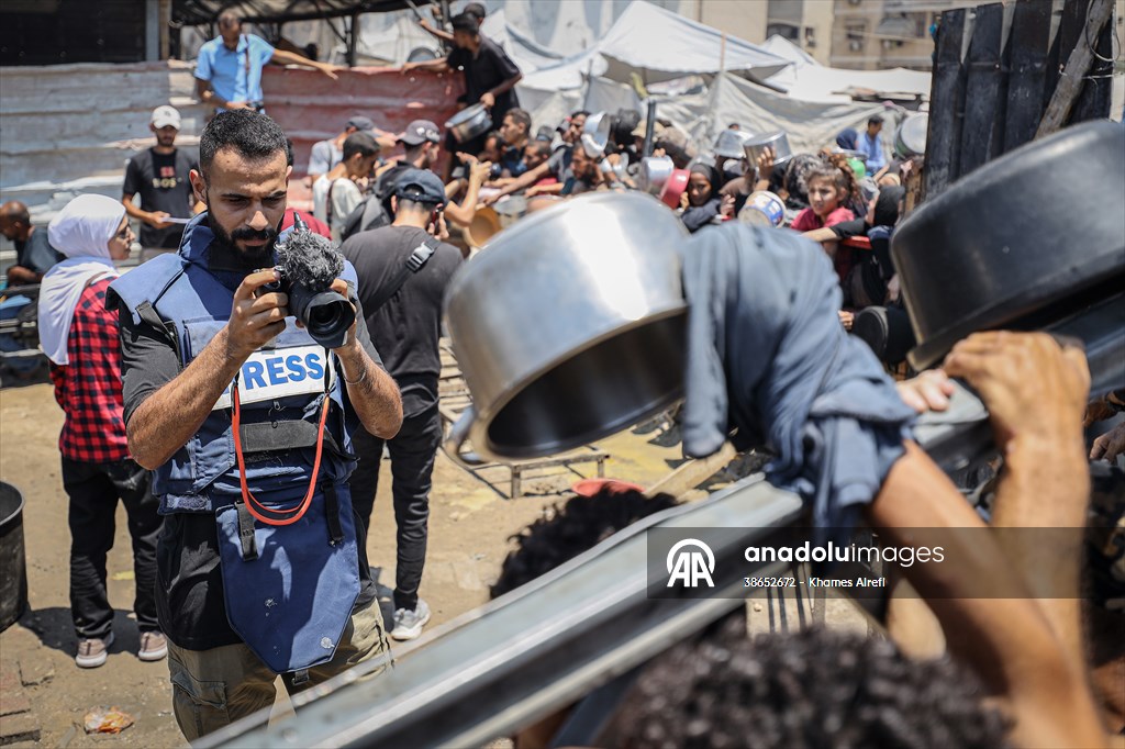 Journalists document daily struggles amid Gaza humanitarian crisis due to Israeli attacks