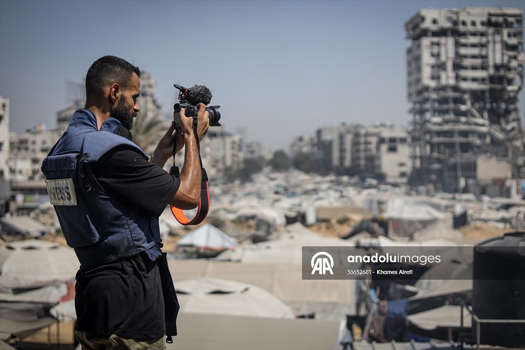 Journalists document daily struggles amid Gaza humanitarian crisis due to Israeli attacks
