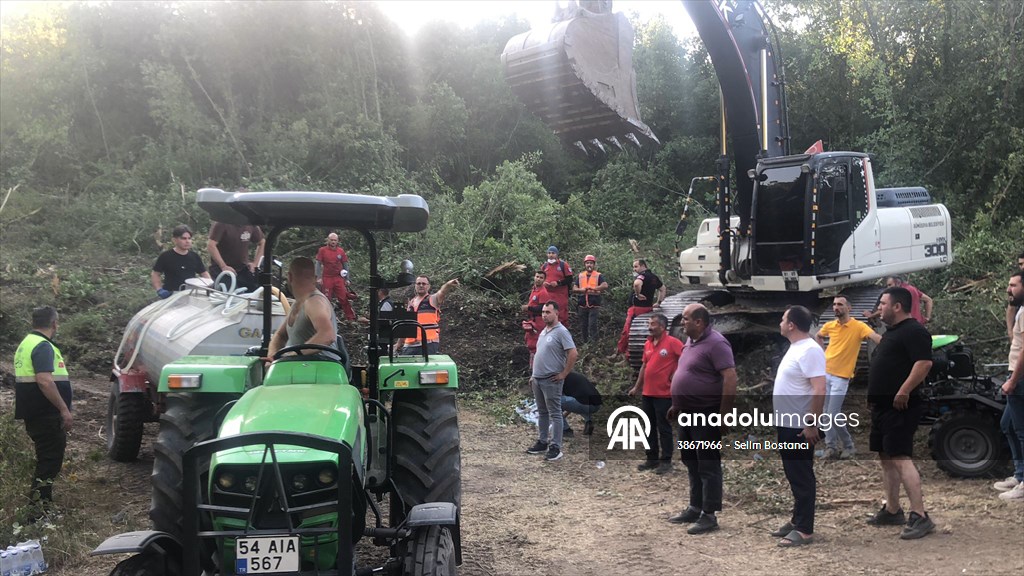 Sakarya'da ormanlık alanda çıkan yangın kontrol altına alındı