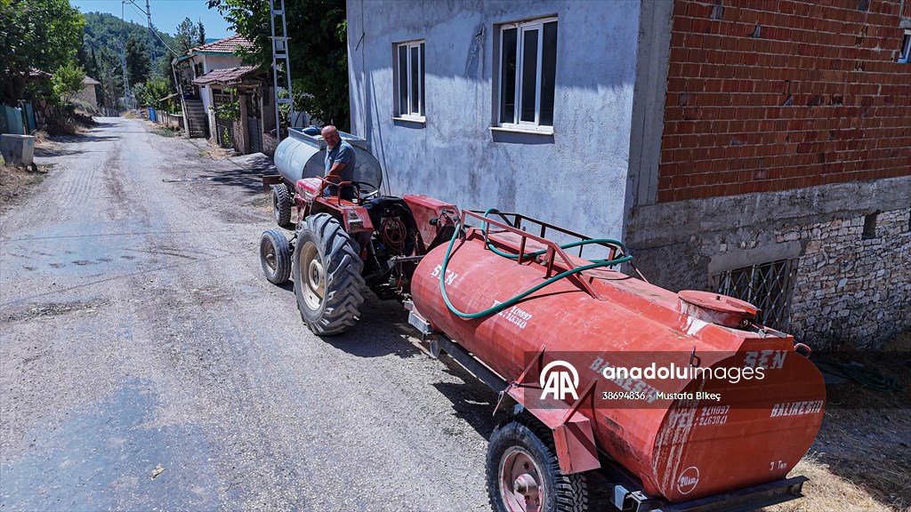 Bursa'da orman yangınına su yetiştirmek için patlak lastikle 2 kilometre katetti